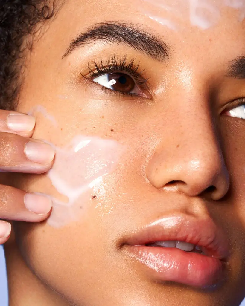 Lightweight Hydrating Lotion.webp
