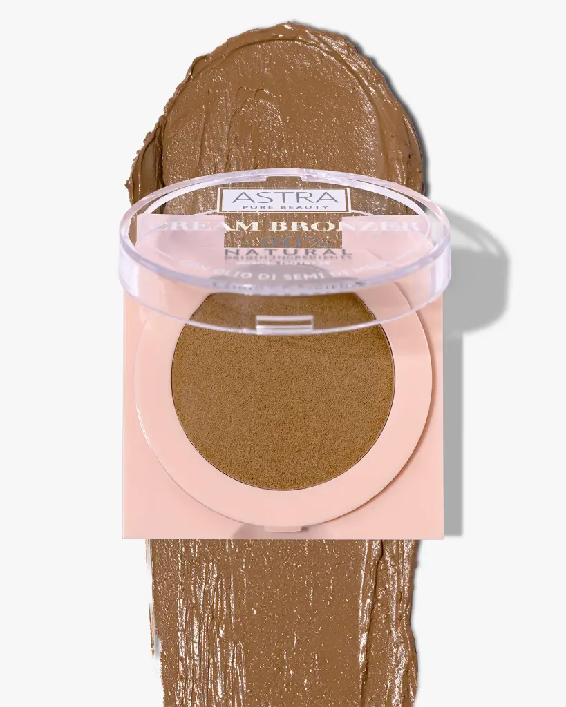 Astra Pure Beauty Cream Bronzer 02 Amberwood vb 2.webp